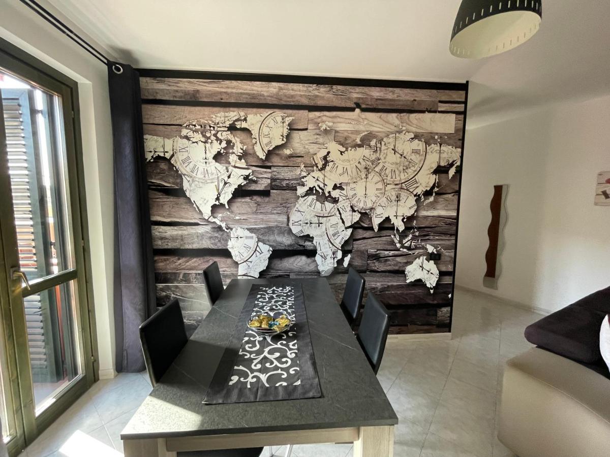 Black&White Apartamento Porto Torres Exterior foto